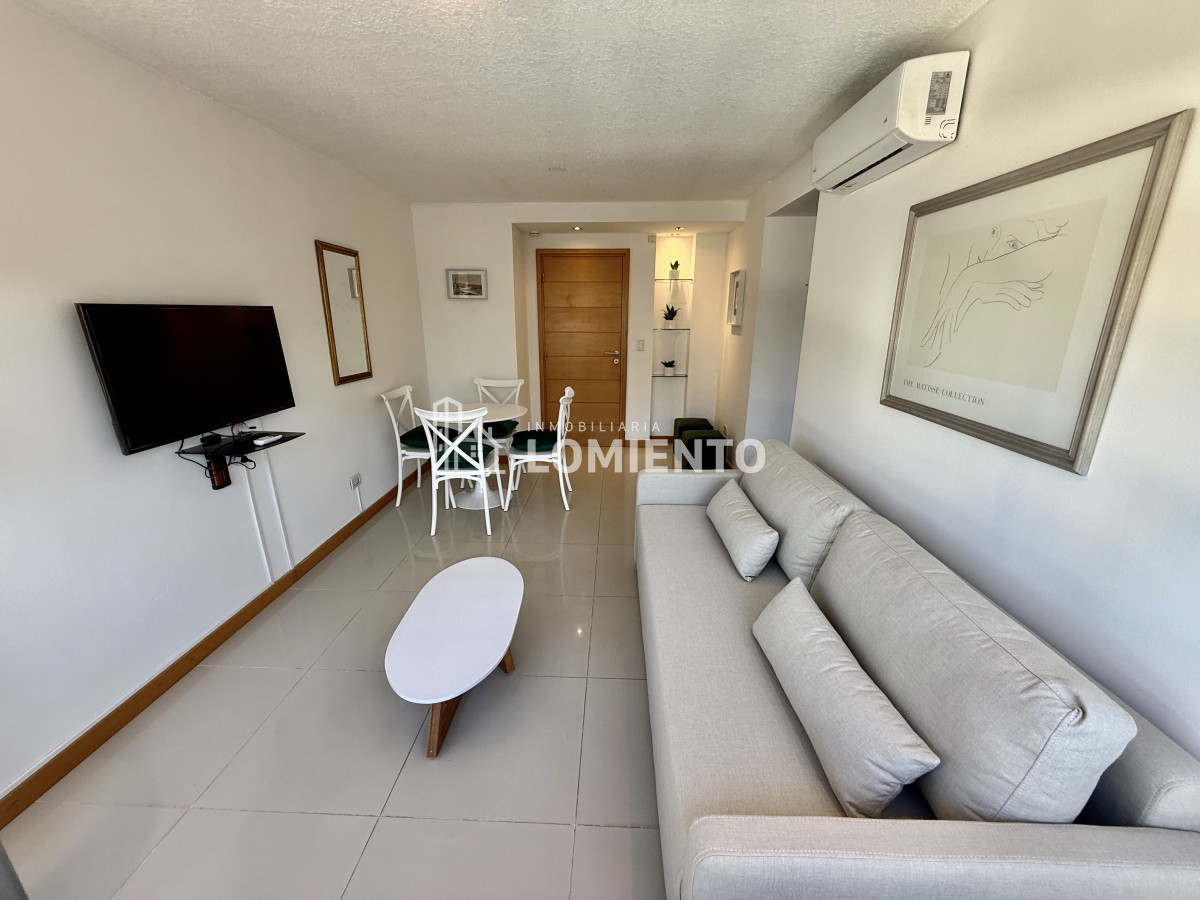 Apartamento ID.1760 - Alquiler anual apartamento 1 dormitorio Edificio The Point- Aidy Grill 
