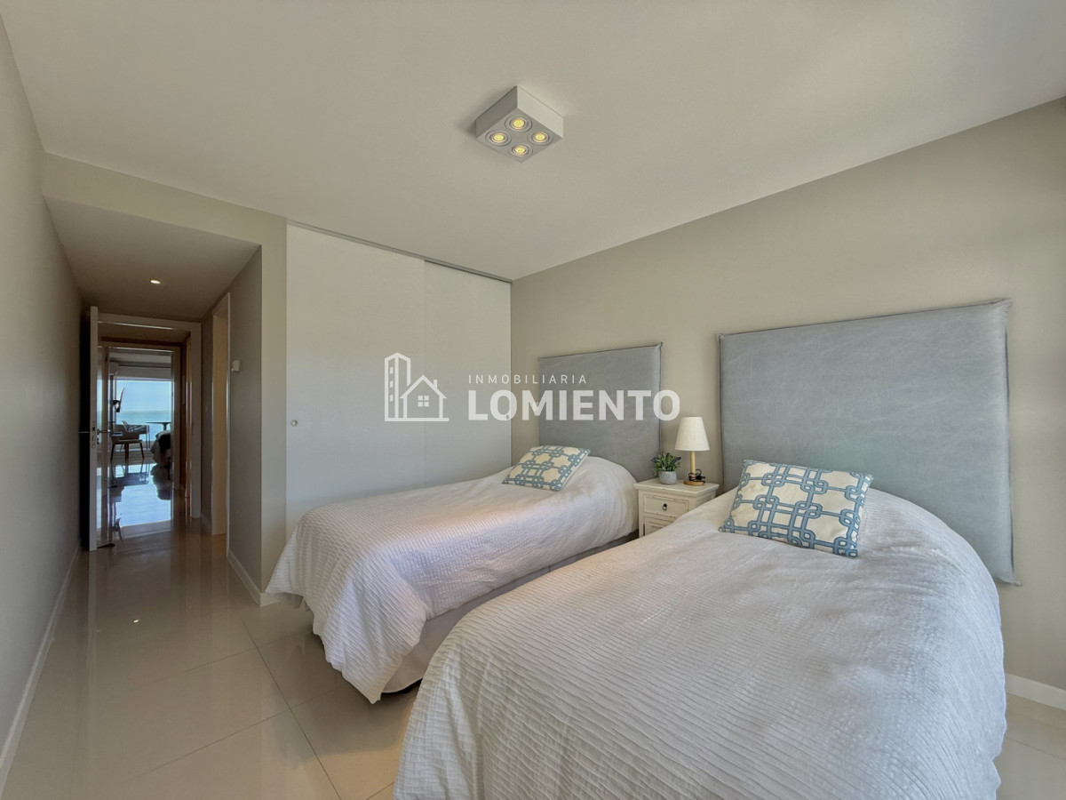 Apartamento ID.1804 - Venta apartamento 2 dormitorios y servicio Edificio Horizonte 