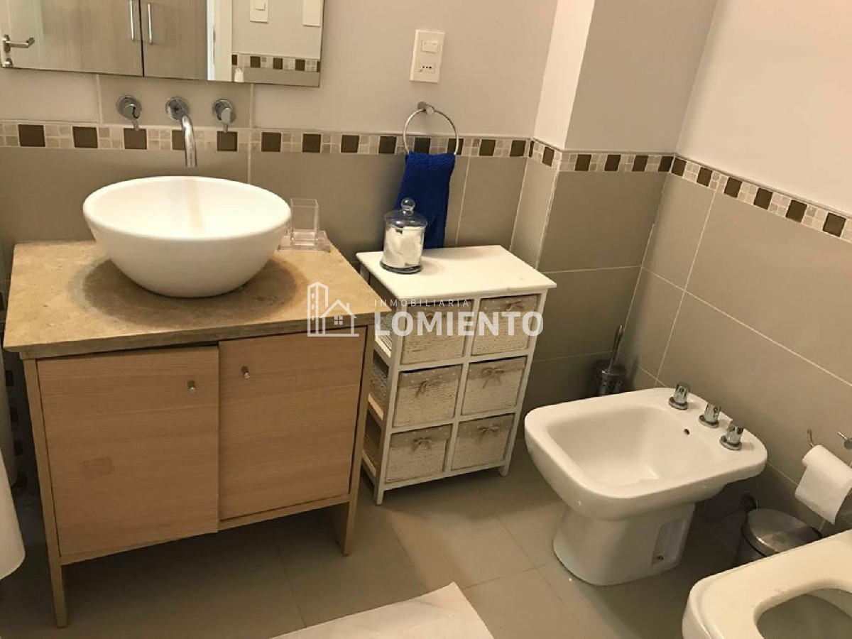 Apartamento ID.538 - Venta /alquiler de temporada Apartamento 3 dormitorios y servicio, complejo con todos los servicios!!