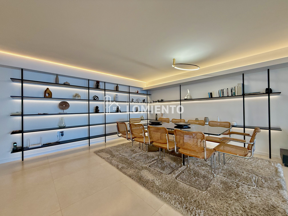 Apartamento ID.1663 - Venta exclusivo apartamento 4 dormitorios Playa Brava 