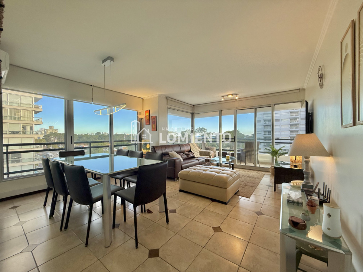 Apartamento ID.1825 - Venta- alquiler anual apartamento 3 dormitorios en Edificio Jardines del Country
