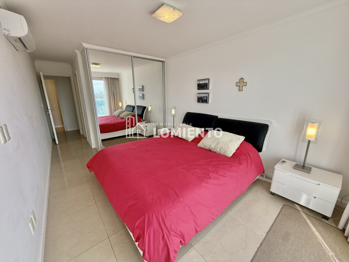 Apartamento ID.1726 - Venta apartamento 2 dormitorios y medio Edificio Casino Tower