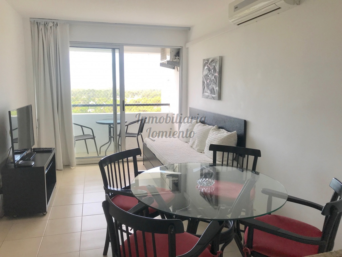 Apartamento ID.811 - Alquiler anual apartamento 1 dormitorio Jardines del Country