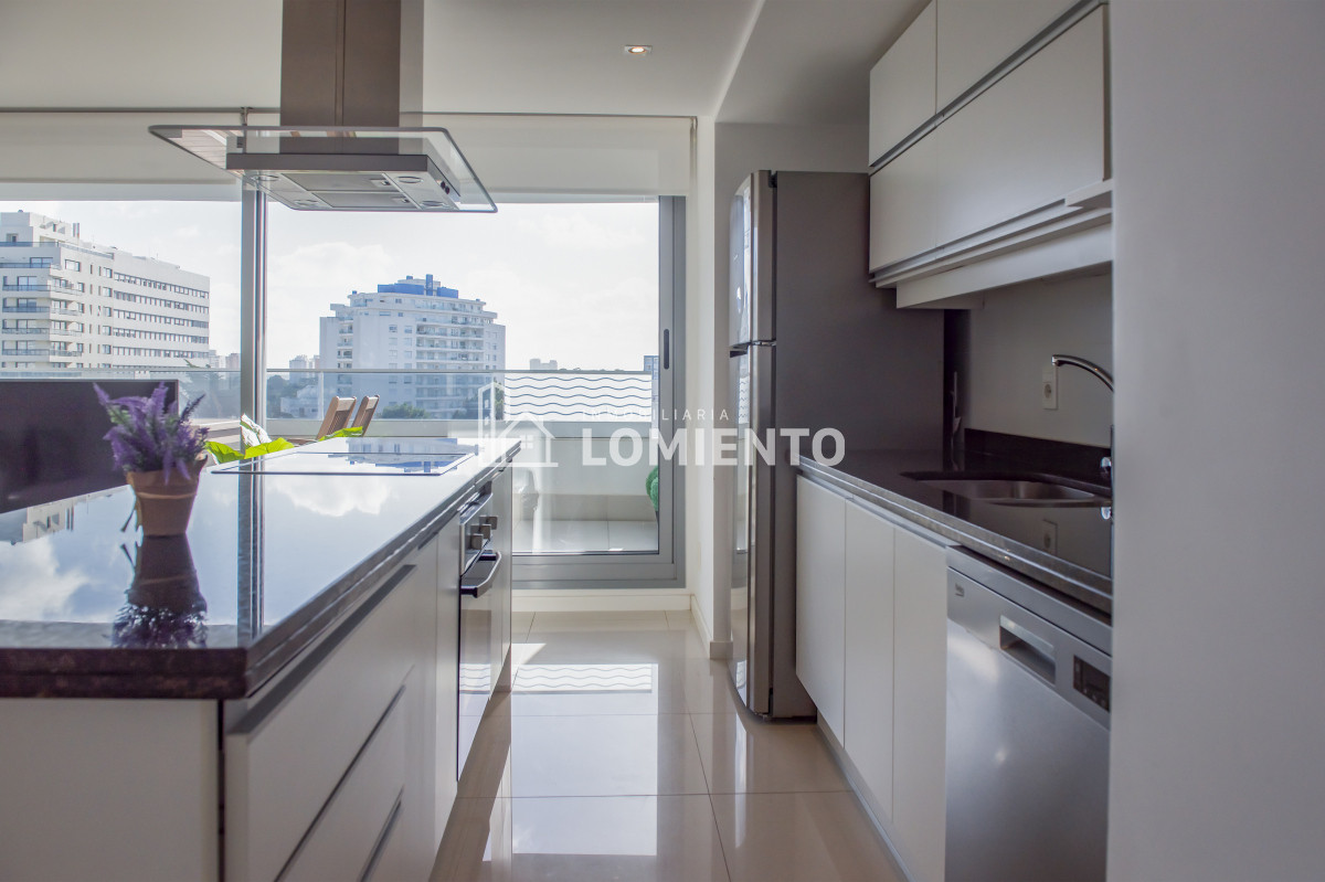Apartamento ID.1645 - Oportunidad venta apartamento 3 dormitorios Torre Esmeralda 