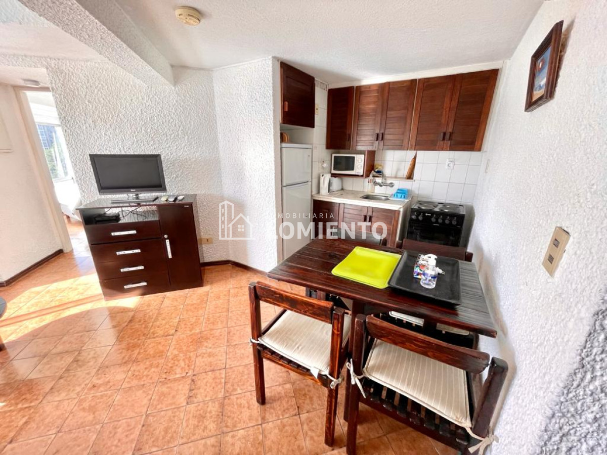 Apartamento ID.1144 - Alquiler anual- temporada apartamento 1 dormitorio en Roosevelt