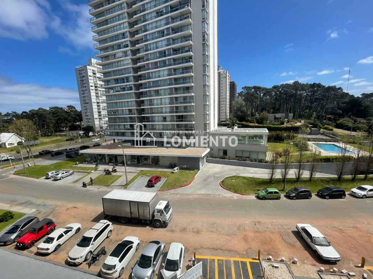 Apartamento ID.20 - Alquiler anual apartamento 2 dormitorios zona Roosevelt