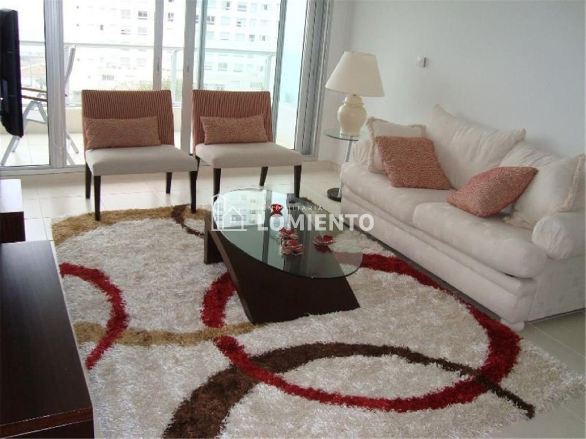 Apartamento ID.519 - Apartamento en Alquiler Zona Mansa Torre de Alta Categoria con Excelentes Servicios!!