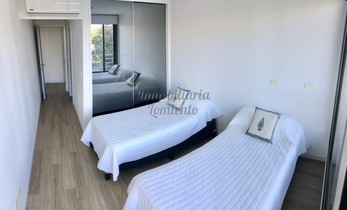 Apartamento ID.935 - Venta apartamento 3 dormitorios Torre Alexander Boulevard