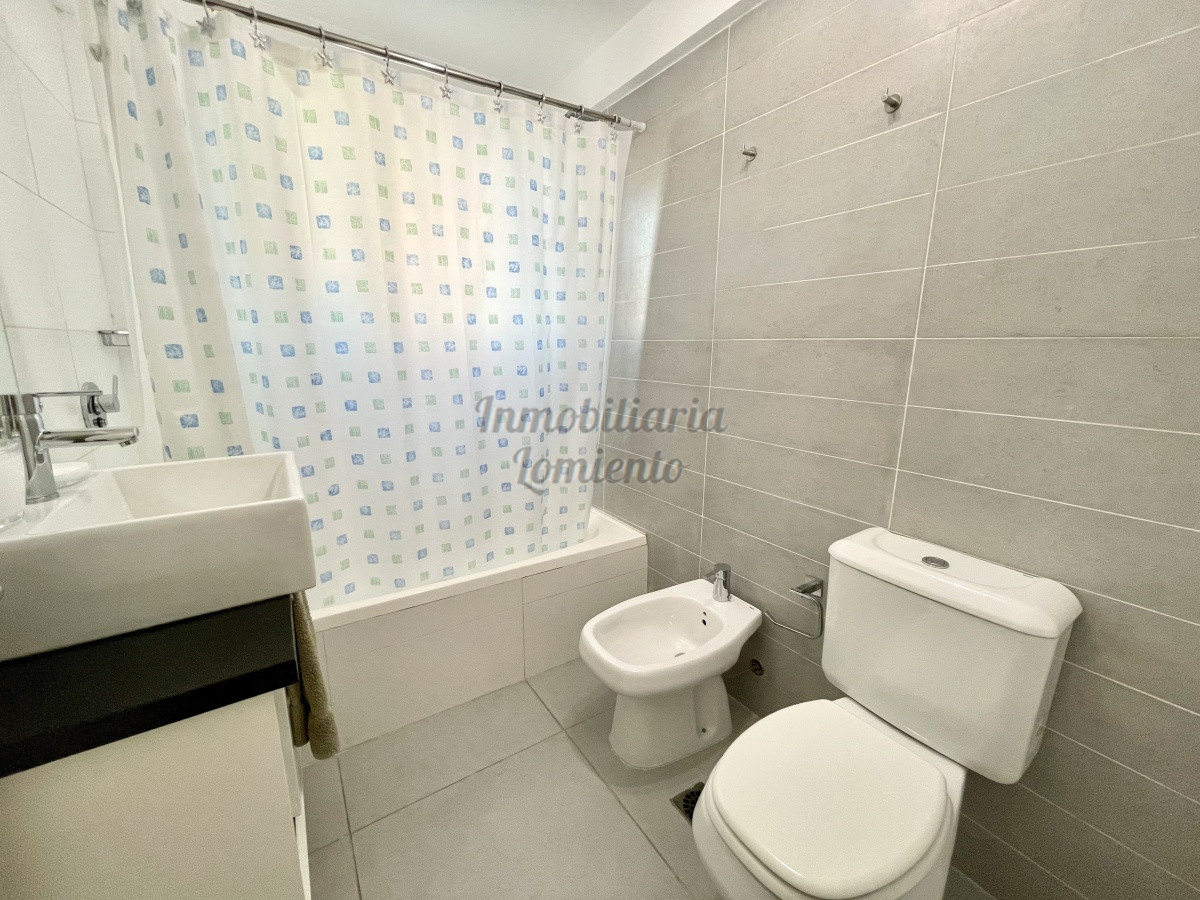Apartamento ID.233 - Gran oferta de Venta-Alquiler anual apartamento 2 dormitorios Peninsula