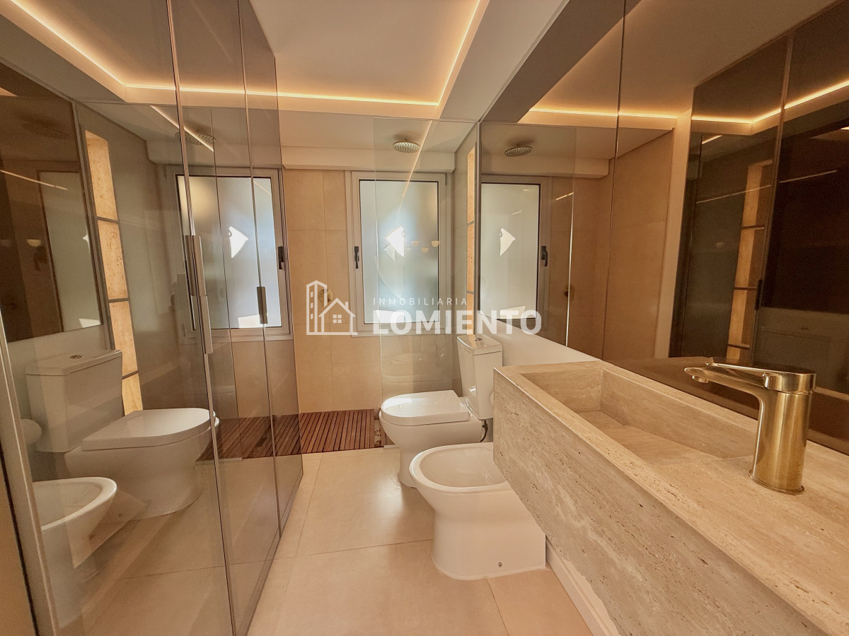 Apartamento ID.1663 - Venta exclusivo apartamento 4 dormitorios Playa Brava 