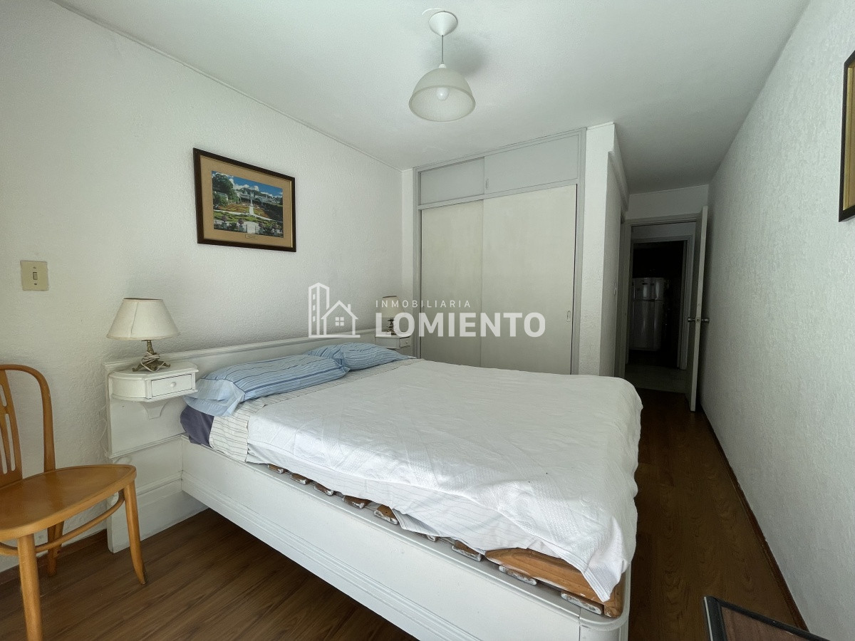 Apartamento ID.1300 - Venta apartamento 1 dormitorio y medio Zona Península 
