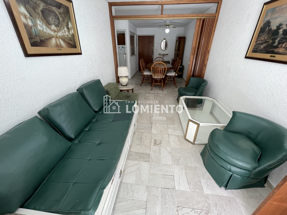 Apartamento ID.1300 - Venta apartamento 1 dormitorio y medio Zona Península 