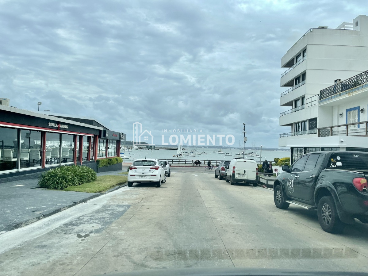 Apartamento ID.1347 - Alquiler anual-temporada apartamento 1 dormitorio Zona Península