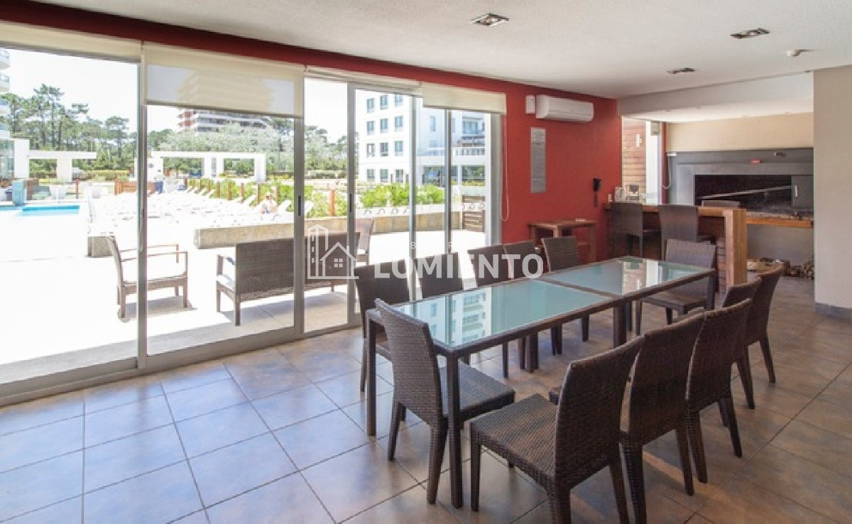 Apartamento ID.538 - Venta /alquiler de temporada Apartamento 3 dormitorios y servicio, complejo con todos los servicios!!
