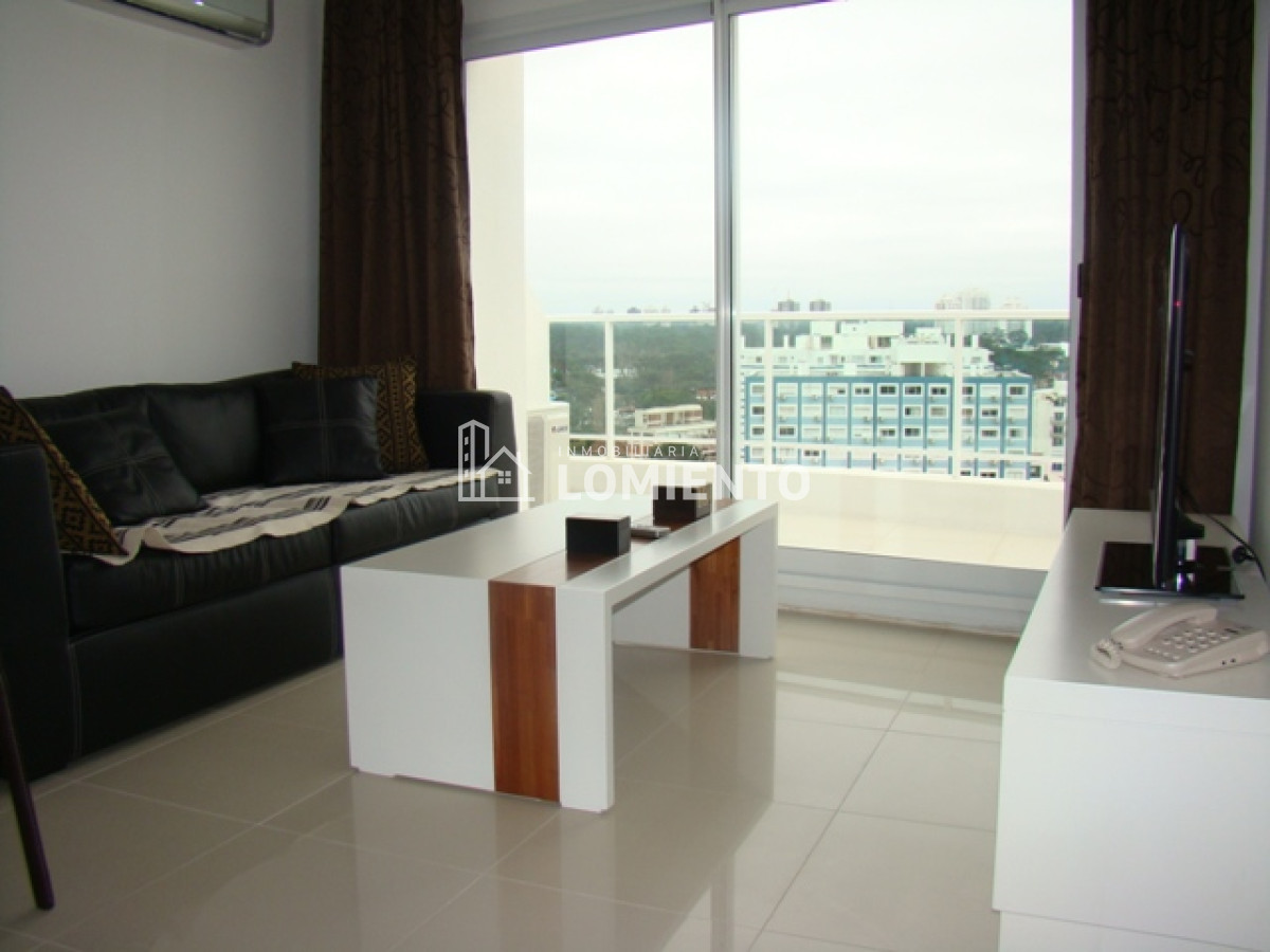 Apartamento ID.994 - Venta Apartamento 2 dormitorios y medio Pent-house Botavara