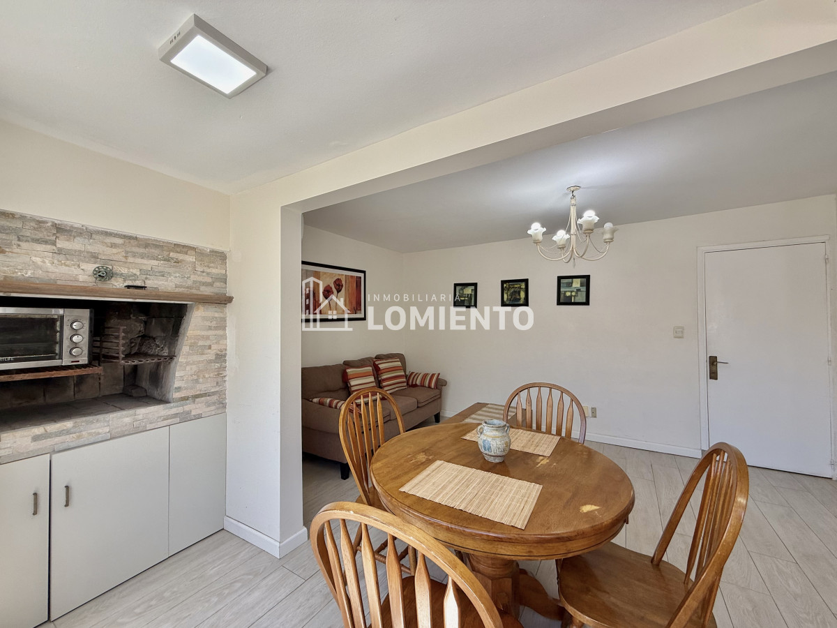 Apartamento ID.107 - Alquiler temporada apartamento 1 dormitorio y medio con parrillero en Peninsula
