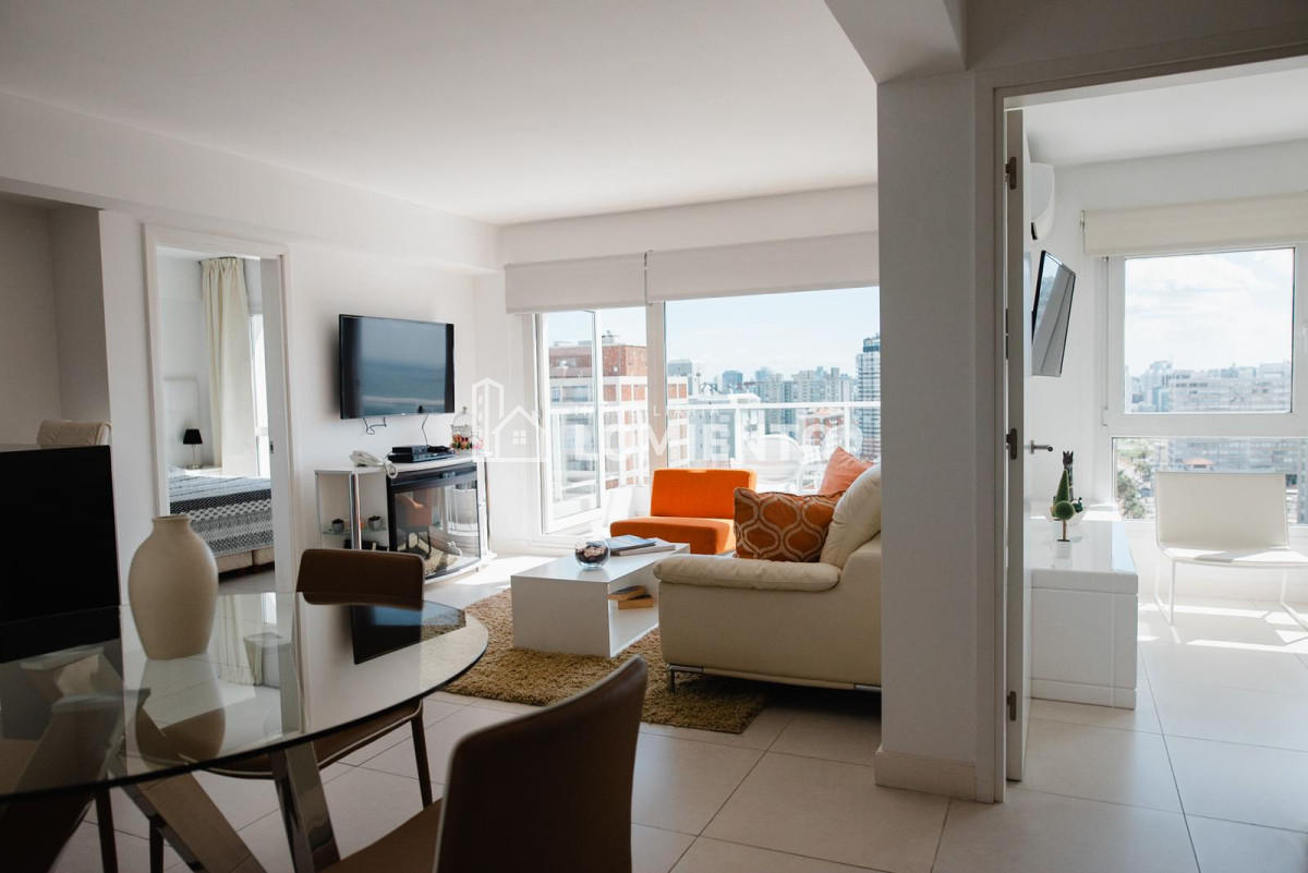 Apartamento ID.1066 - Alquiler anual-temporada apartamento 2 dormitorios Lux Tower 