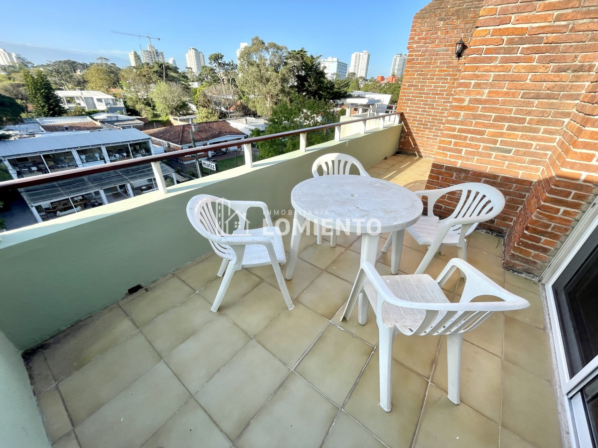 Apartamento ID.1345 - Alquiler anual- temporada apartamento 2 dormitorios Zona Aidy Grill
