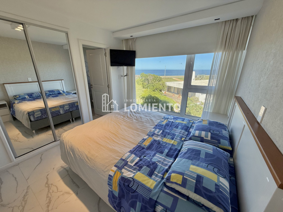 Apartamento ID.1812 - Venta- alquiler anual apartamento 3 dormitorios y Servicio Edificio Poseidon Laguna 
