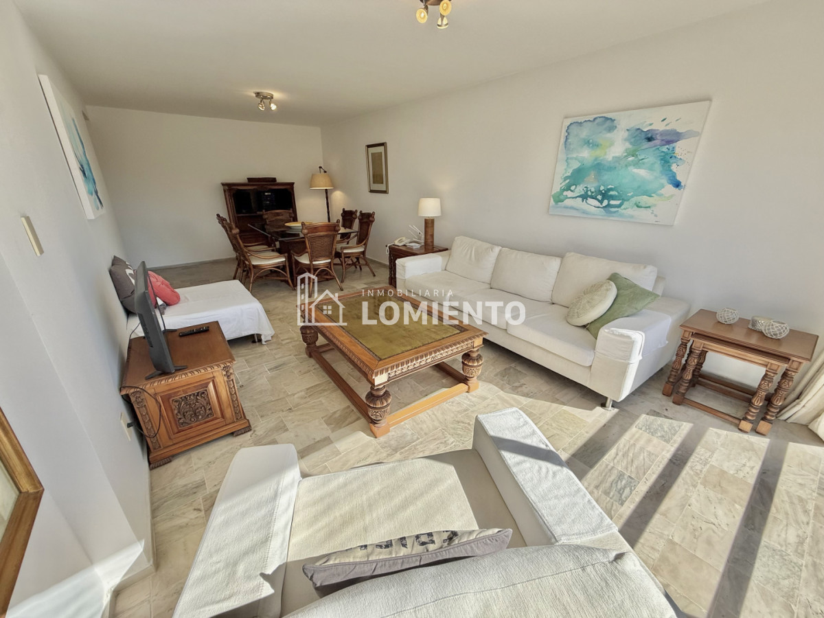Apartamento ID.1815 - Venta apartamento 3 dormitorios Torre Marfil 