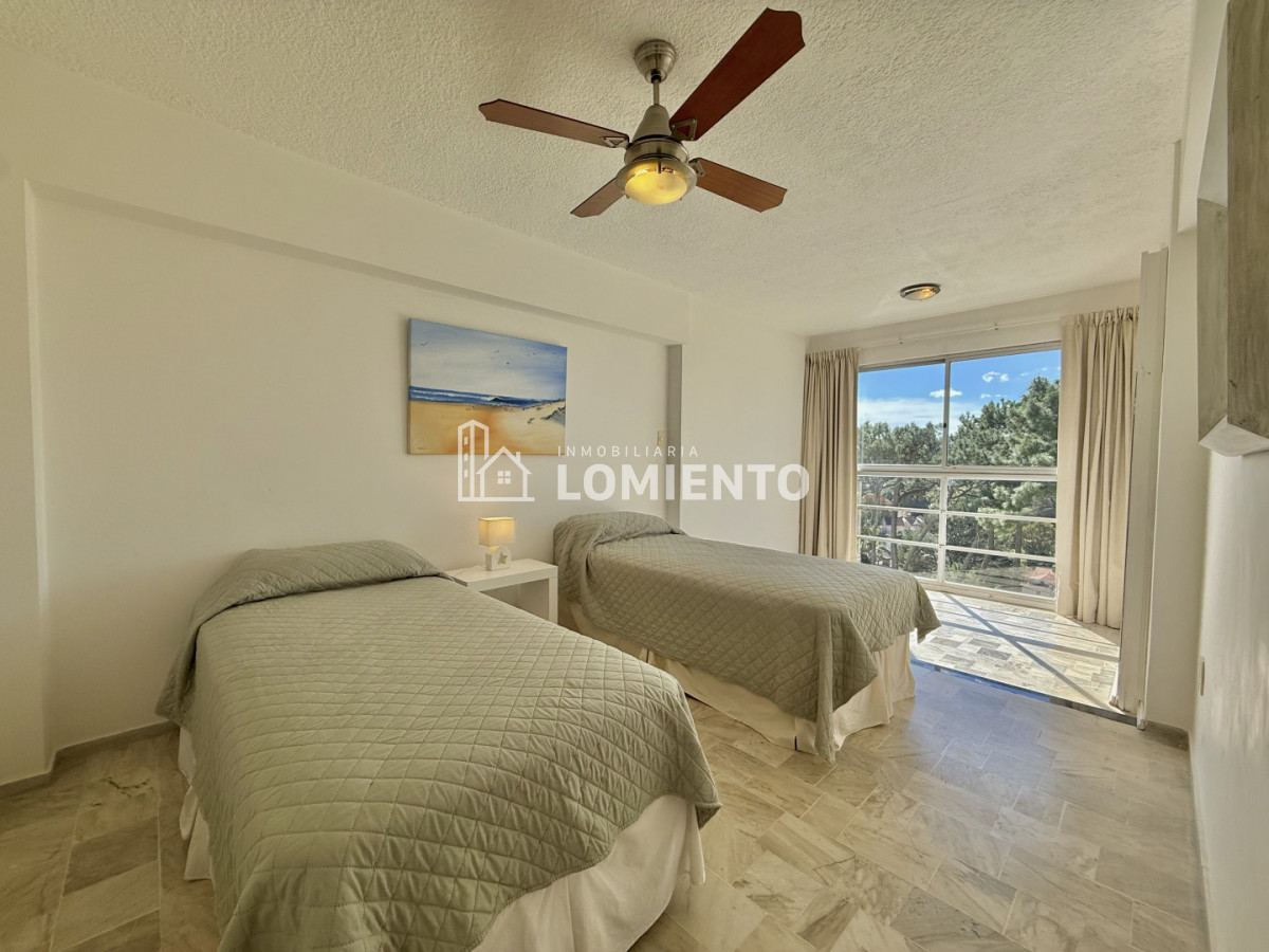 Apartamento ID.1815 - Venta apartamento 3 dormitorios Torre Marfil 