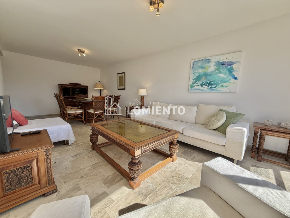 Apartamento ID.1815 - Venta apartamento 3 dormitorios Torre Marfil 