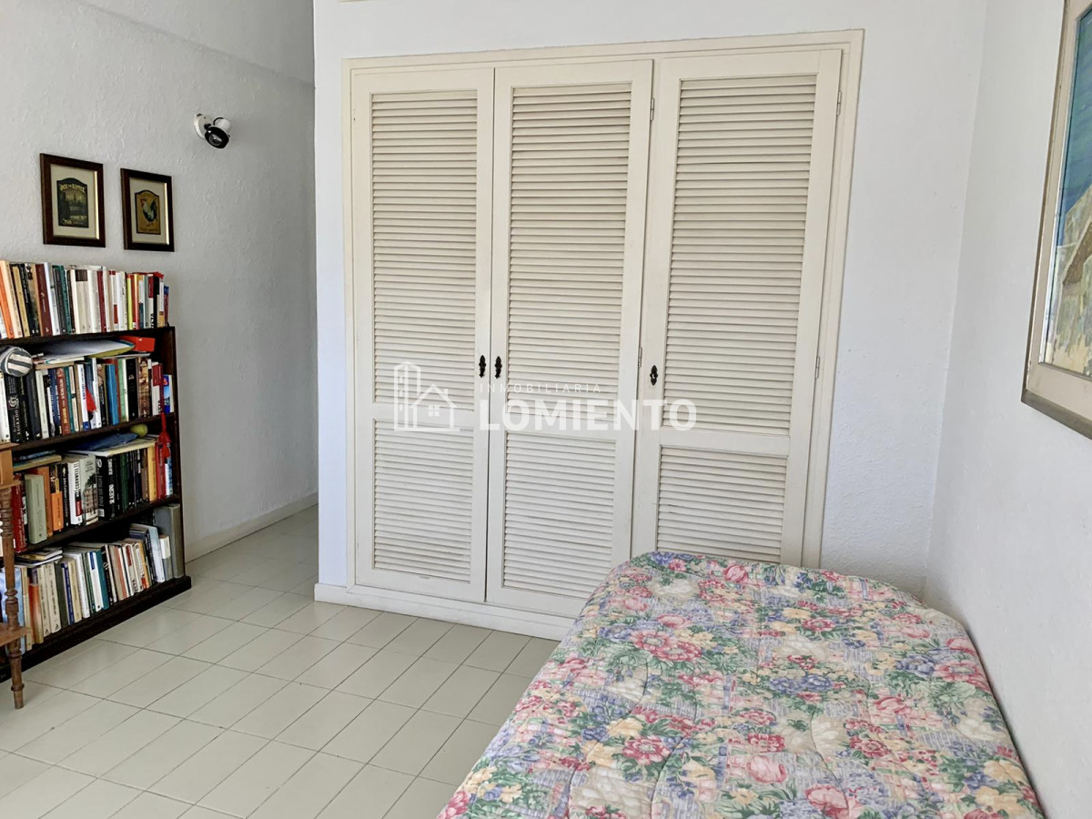 Apartamento ID.34 - Alquiler anual apartamento 2 dormitorios Zona Roosevelt 