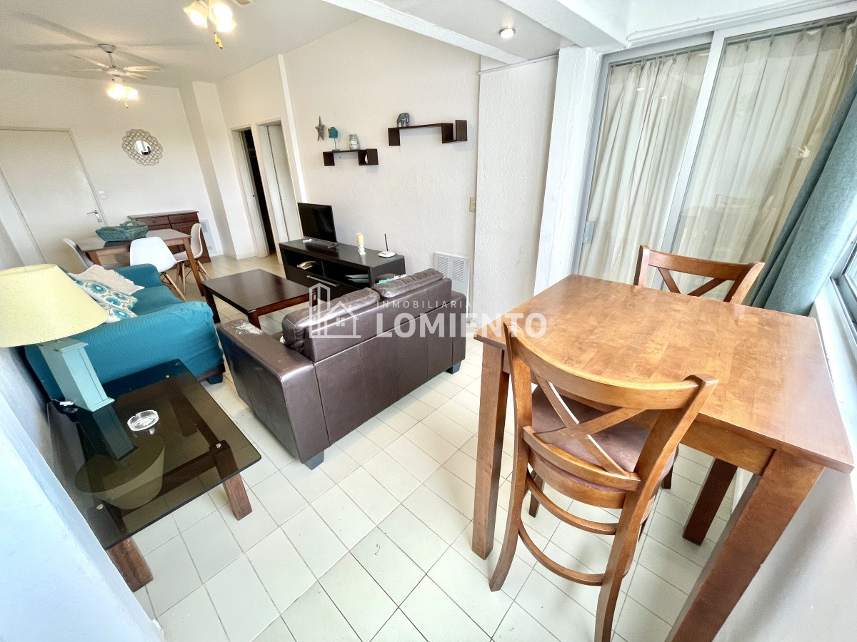 Apartamento ID.24 - Venta- Alquiler temporada apartamento 2 dormitorios Zona Roosevelt 