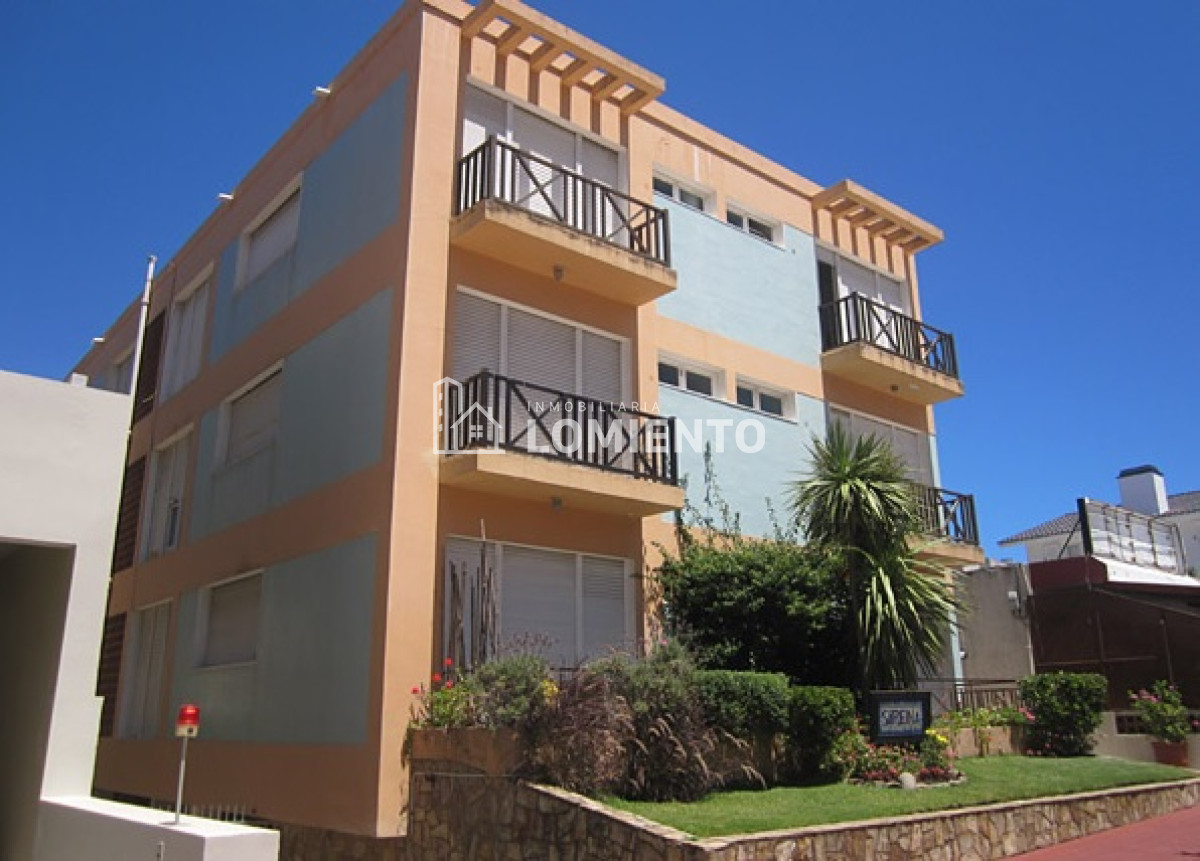 Apartamento ID.212 - Alquiler anual 1 dormitorio Zona Peninsula 