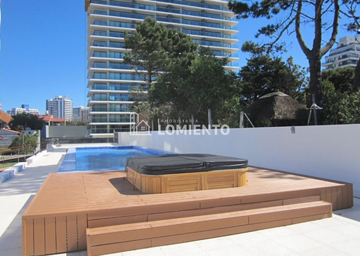 Apartamento ID.1645 - Oportunidad venta apartamento 3 dormitorios Torre Esmeralda 