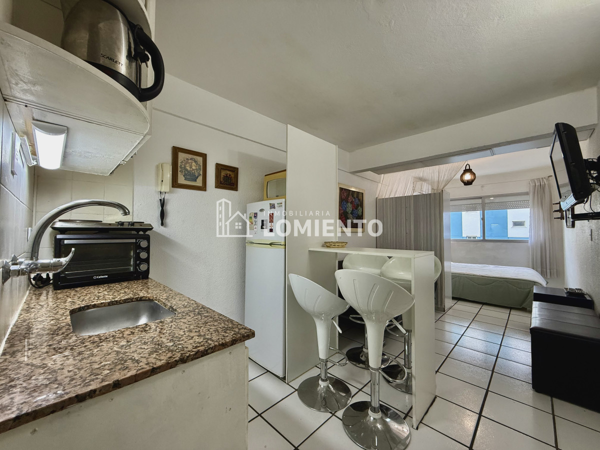 Apartamento ID.1655 - Venta monoambiente en Edificio Chesterfield Tower