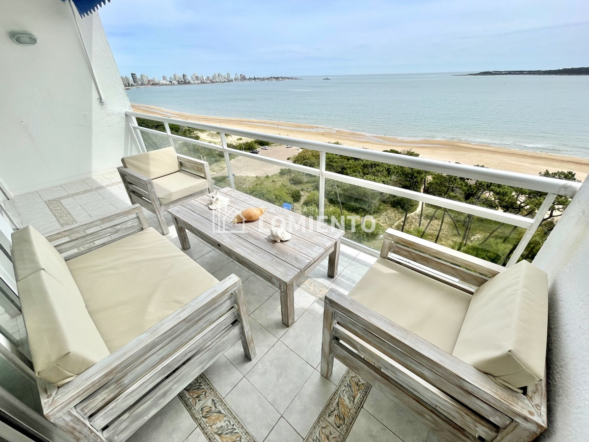 Apartamento ID.1232 - Alquiler temporada apartamento 1 dormitorio Playa Mansa, vista al mar!!