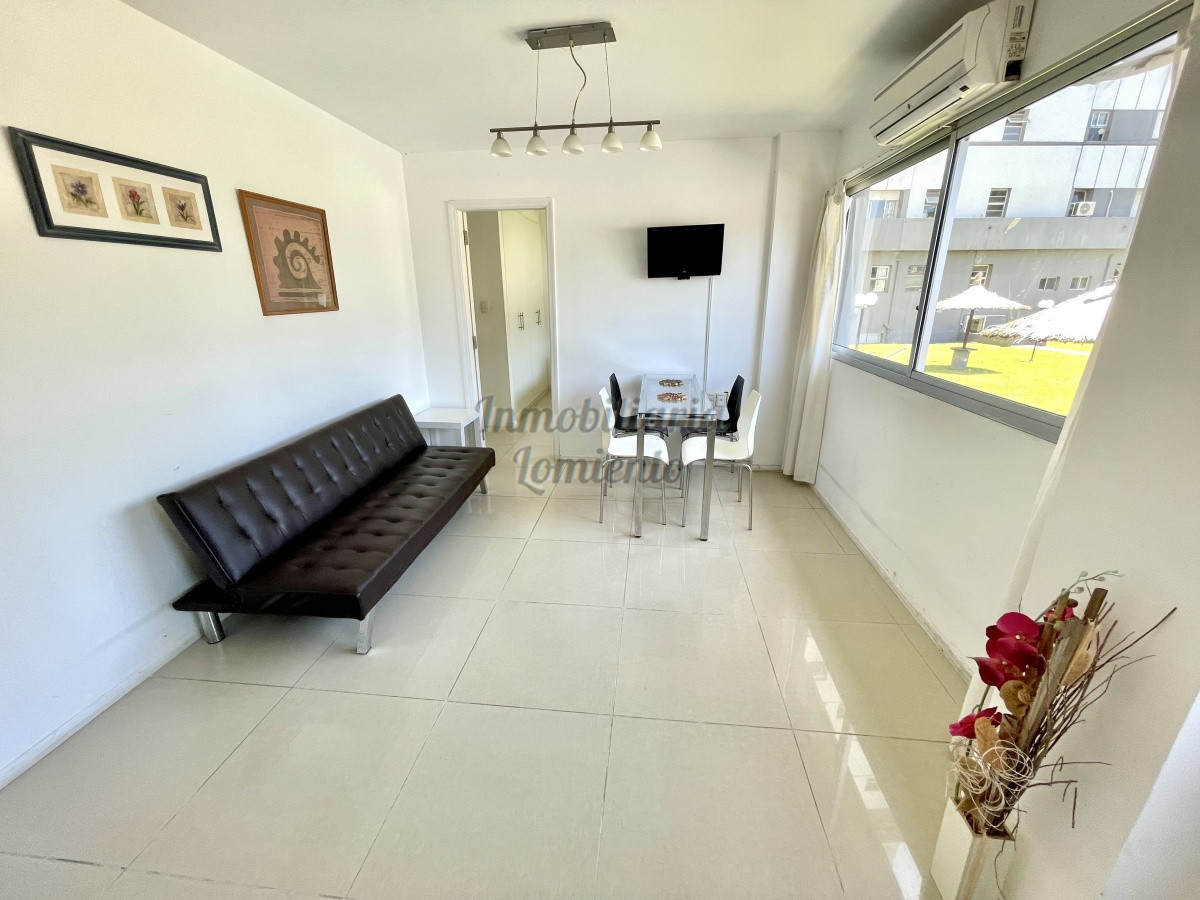 Apartamento ID.55 - Oportunidad Venta-Alquiler temporada apartamento 1 dormitorio zona Roosevelt