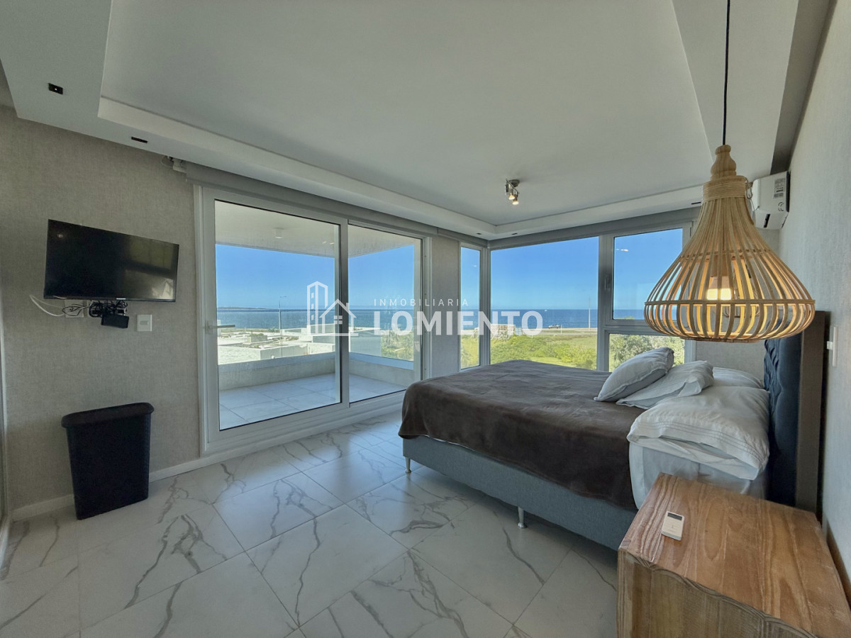 Apartamento ID.1812 - Venta- alquiler anual apartamento 3 dormitorios y Servicio Edificio Poseidon Laguna 