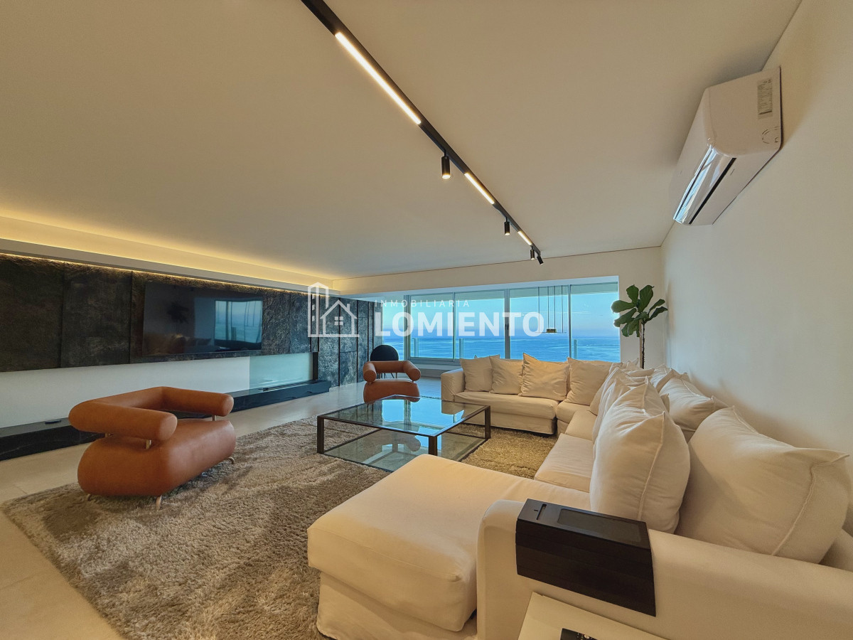 Apartamento ID.1663 - Venta exclusivo apartamento 4 dormitorios Playa Brava 