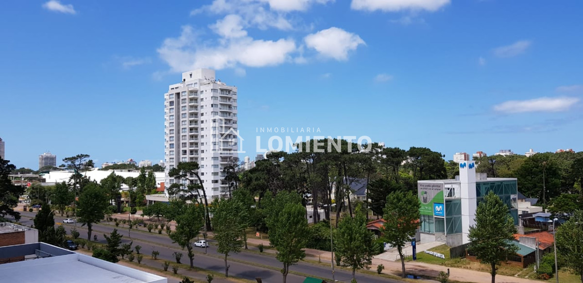 Apartamento ID.877 - Alquiler temporada apartamento 1 dormitorio Torre Yoo