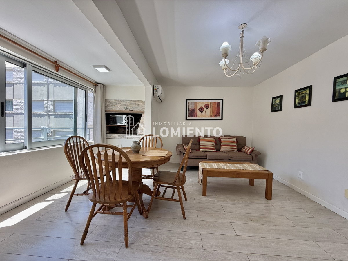 Apartamento ID.107 - Alquiler temporada apartamento 1 dormitorio y medio con parrillero en Peninsula