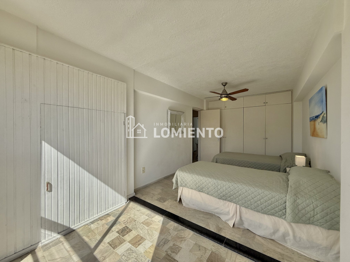 Apartamento ID.1815 - Venta apartamento 3 dormitorios Torre Marfil 