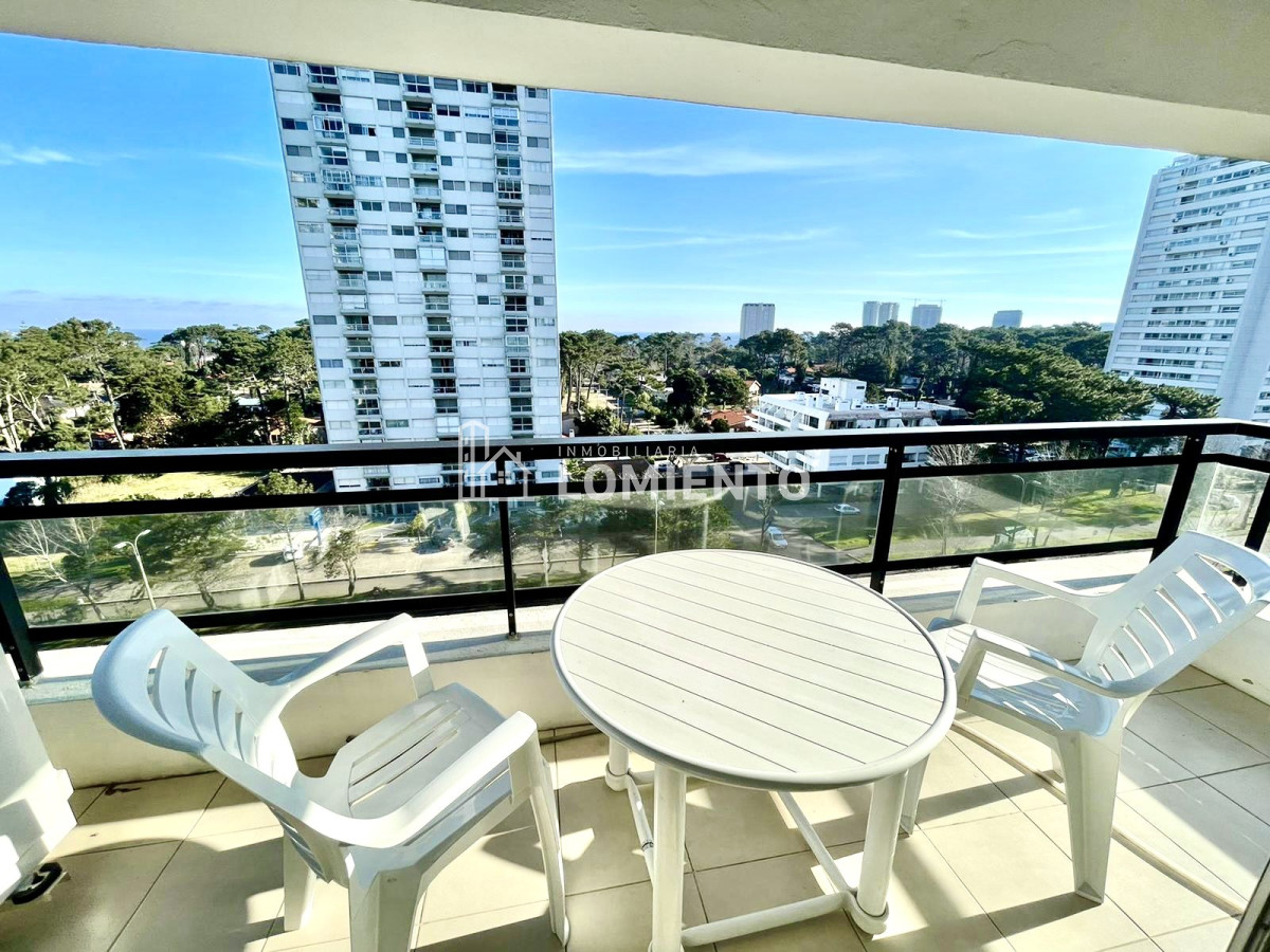 Apartamento ID.337 - Venta- alquiler anual apartamento 3 dormitorios Jardines del Country -
