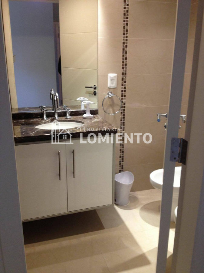 Apartamento ID.258 - Alquiler anual-temporada 2 dormitorios y servicio, edificio Casino Tower