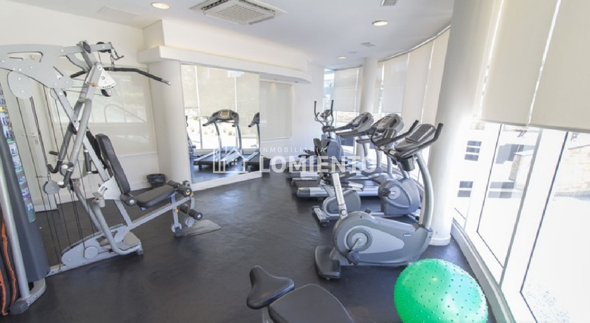 Apartamento ID.258 - Alquiler anual-temporada 2 dormitorios y servicio, edificio Casino Tower