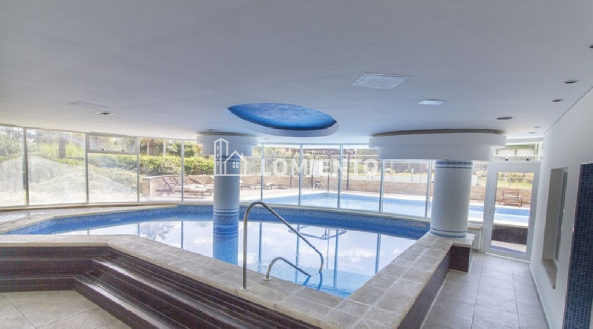 Apartamento ID.258 - Alquiler anual-temporada 2 dormitorios y servicio, edificio Casino Tower