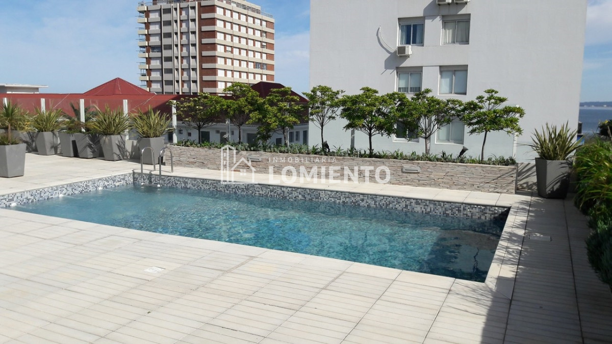 Apartamento ID.1066 - Alquiler anual-temporada apartamento 2 dormitorios Lux Tower 