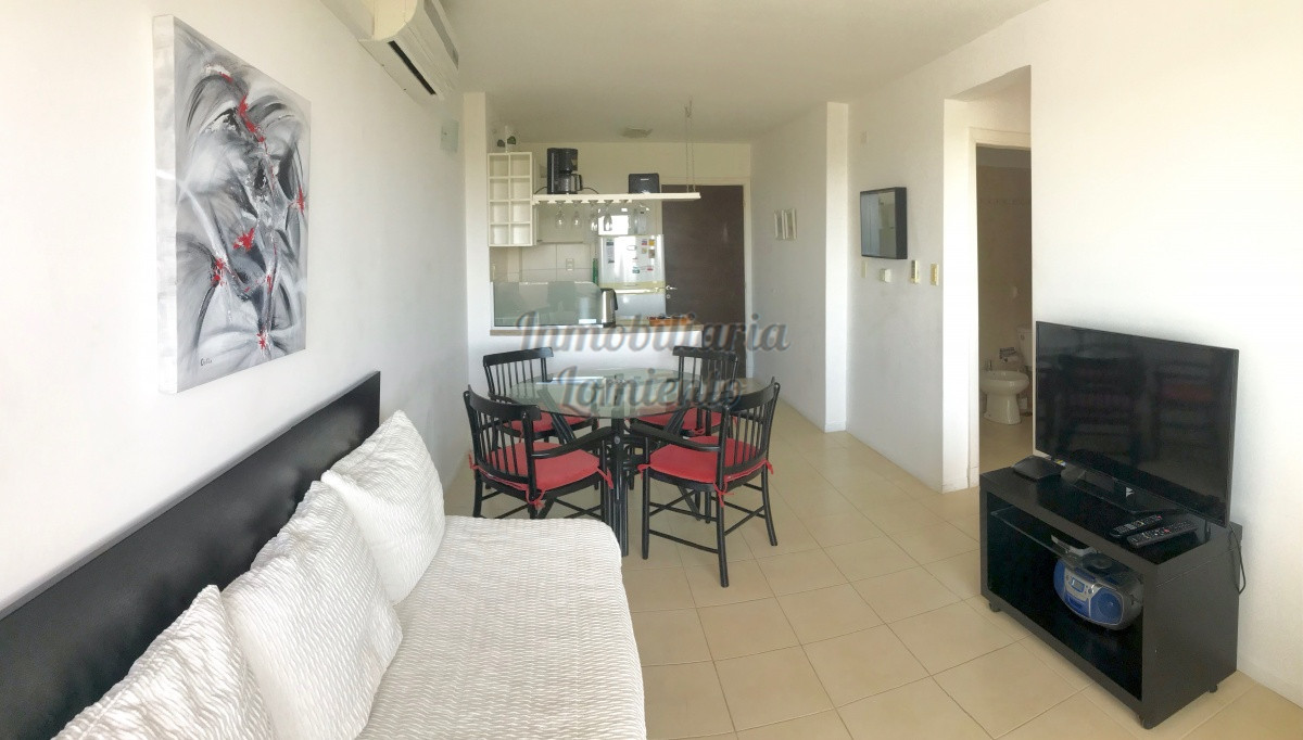 Apartamento ID.811 - Alquiler anual apartamento 1 dormitorio Jardines del Country