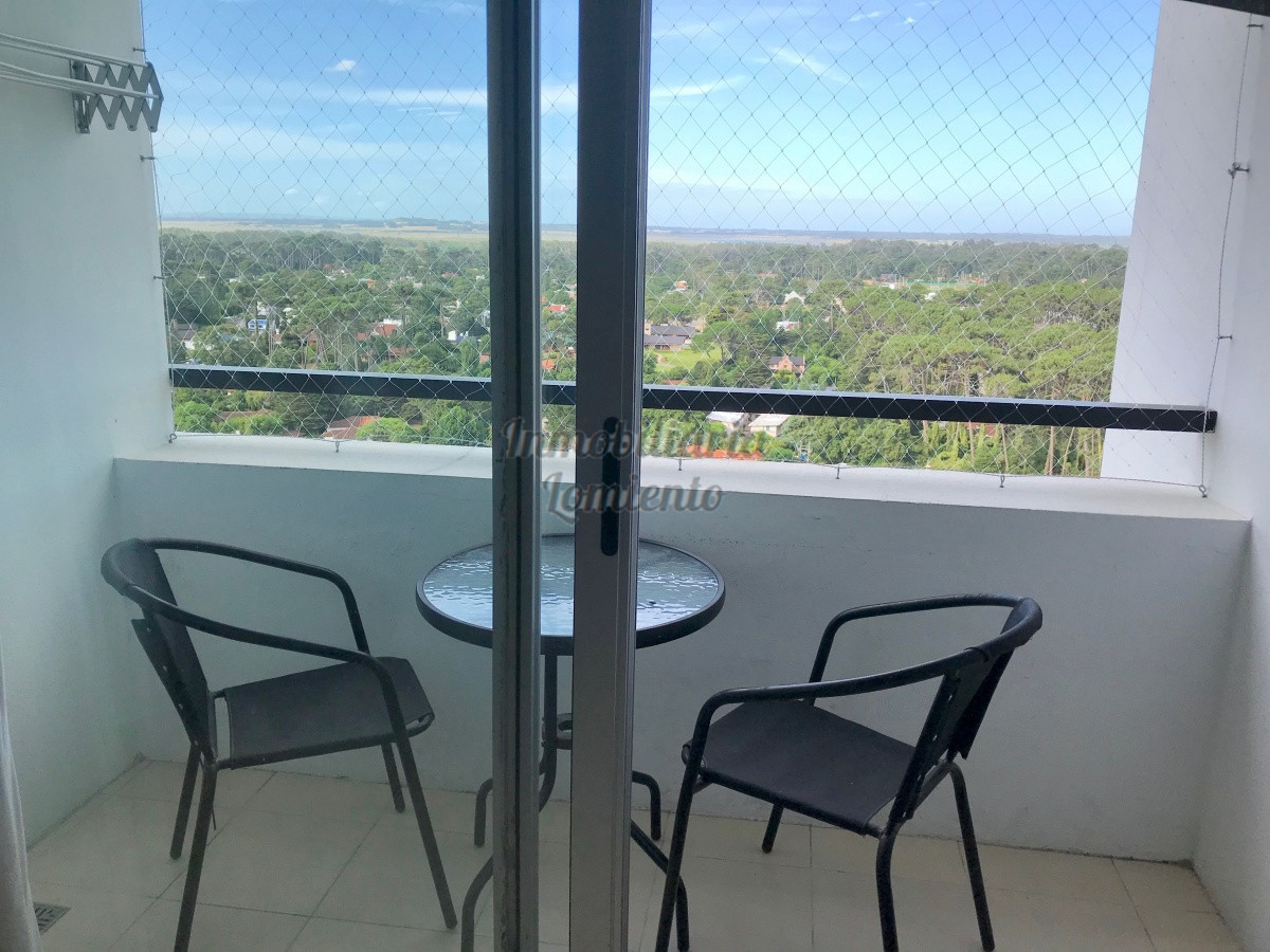 Apartamento ID.811 - Alquiler anual apartamento 1 dormitorio Jardines del Country