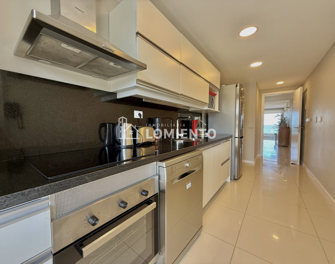 Apartamento ID.1804 - Venta apartamento 2 dormitorios y servicio Edificio Horizonte 