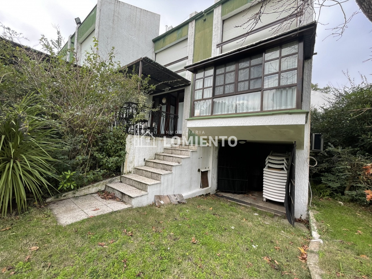 Apartamento ID.1132 - Venta-alquiler temporada apartamento de 4 dormitorios complejo Green Grass