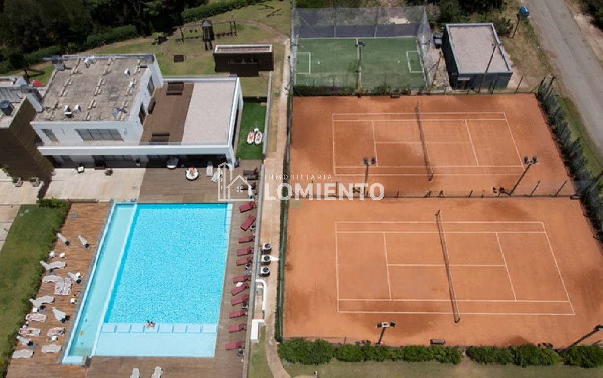 Apartamento ID.538 - Venta /alquiler de temporada Apartamento 3 dormitorios y servicio, complejo con todos los servicios!!
