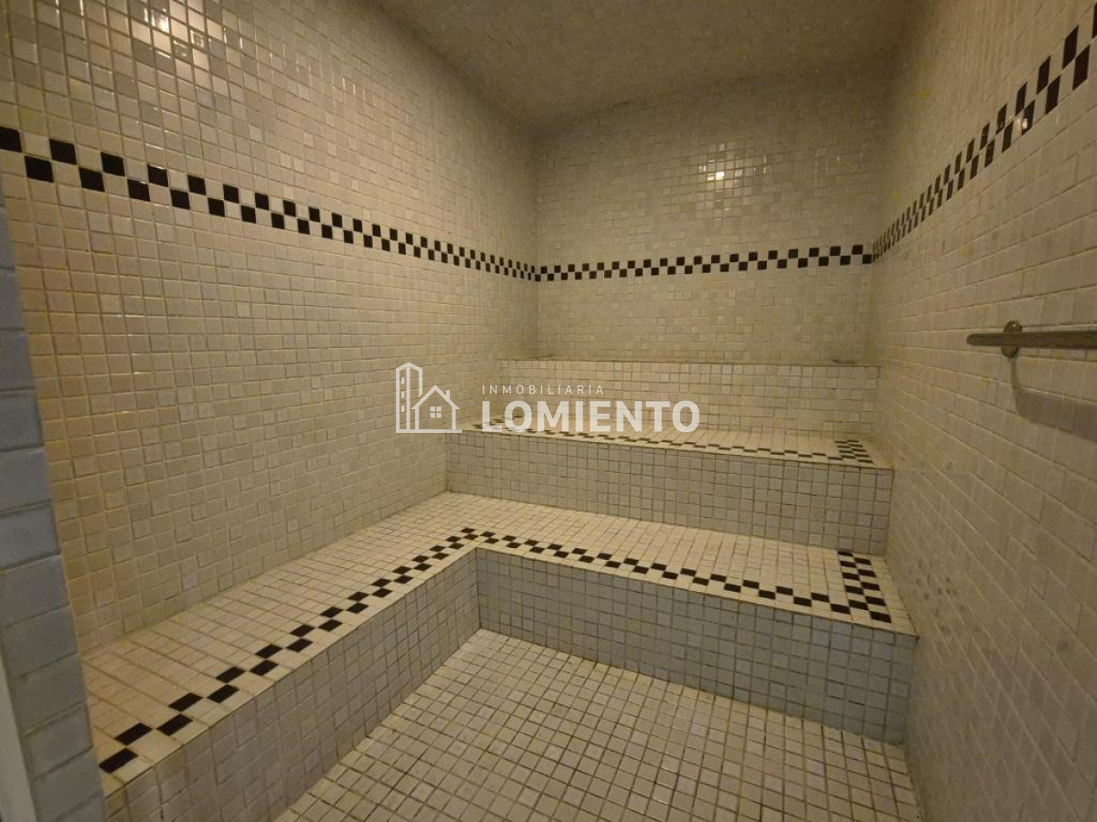 Apartamento ID.1650 - Oportunidad venta- alquiler anual apartamento 3 dormitorios y servicio Edificio Parquemar Center