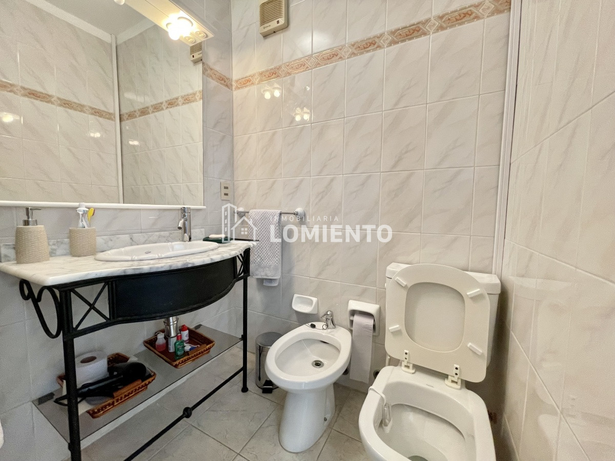 Apartamento ID.1232 - Alquiler temporada apartamento 1 dormitorio Playa Mansa, vista al mar!!
